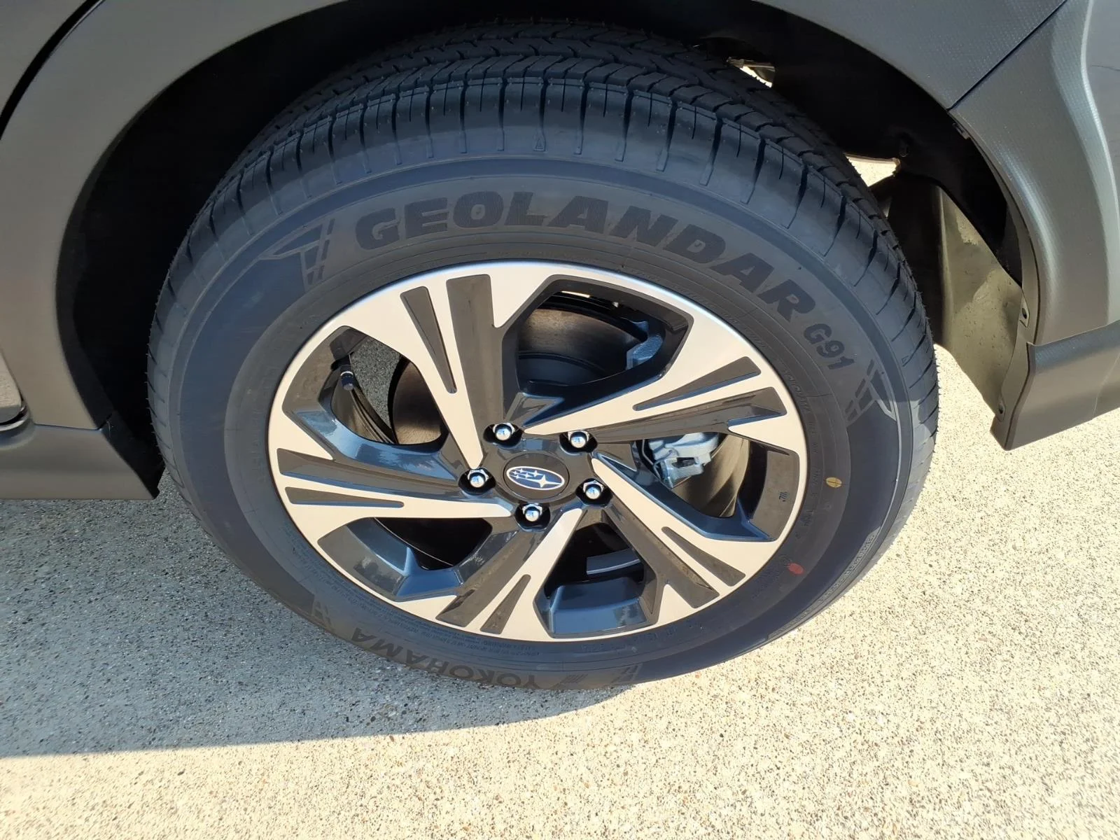 New 2026 Magnetite Gray Metallic Subaru Premium image 18