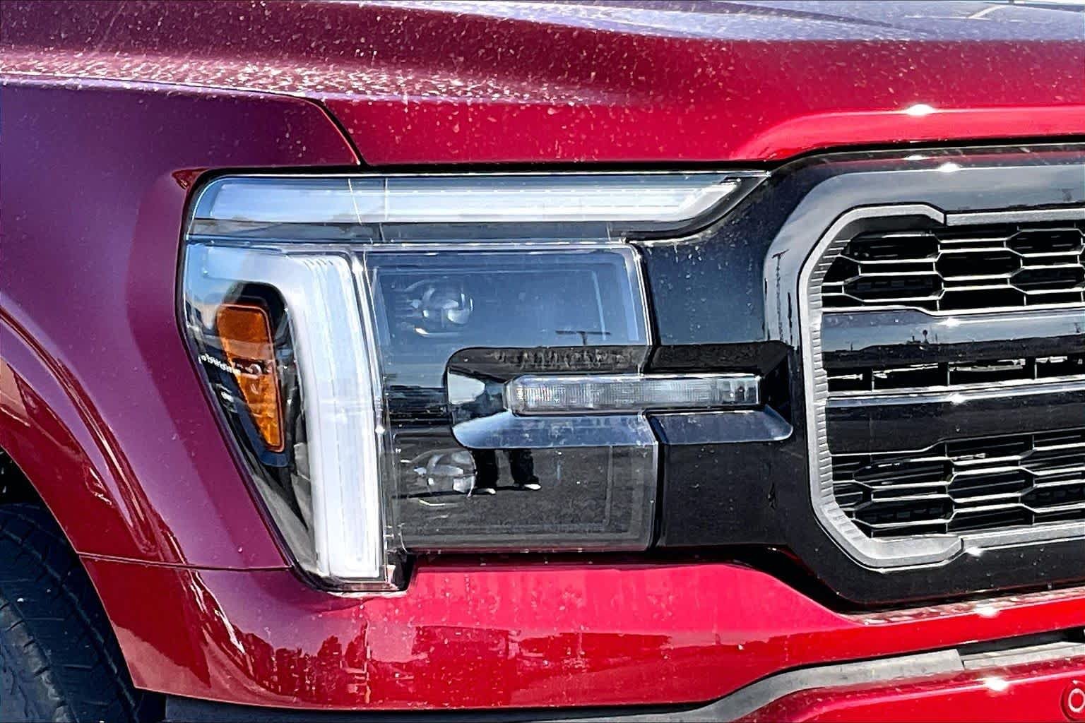 New 2026 Ruby Red Metallic Tinted Clearcoat Ford Lariat® image 10
