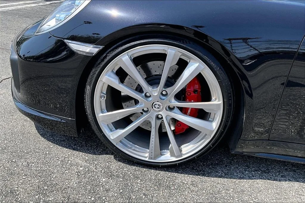 Used 2019 Black Porsche Turbo image 11