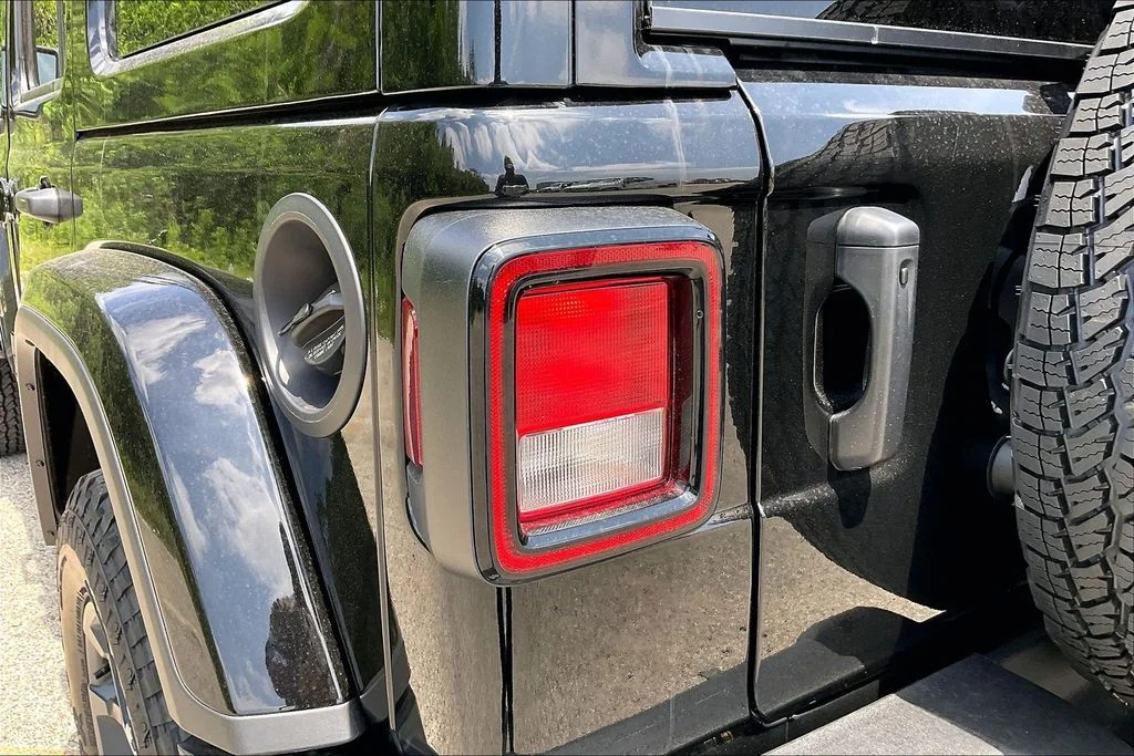New 2026 Jeep Wrangler 4D Sport Utility