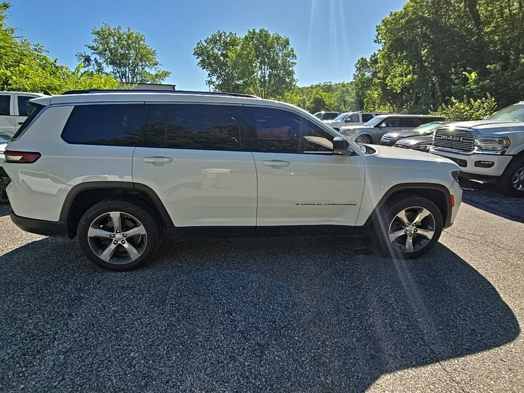 Used 2021 White Jeep Limited image 9