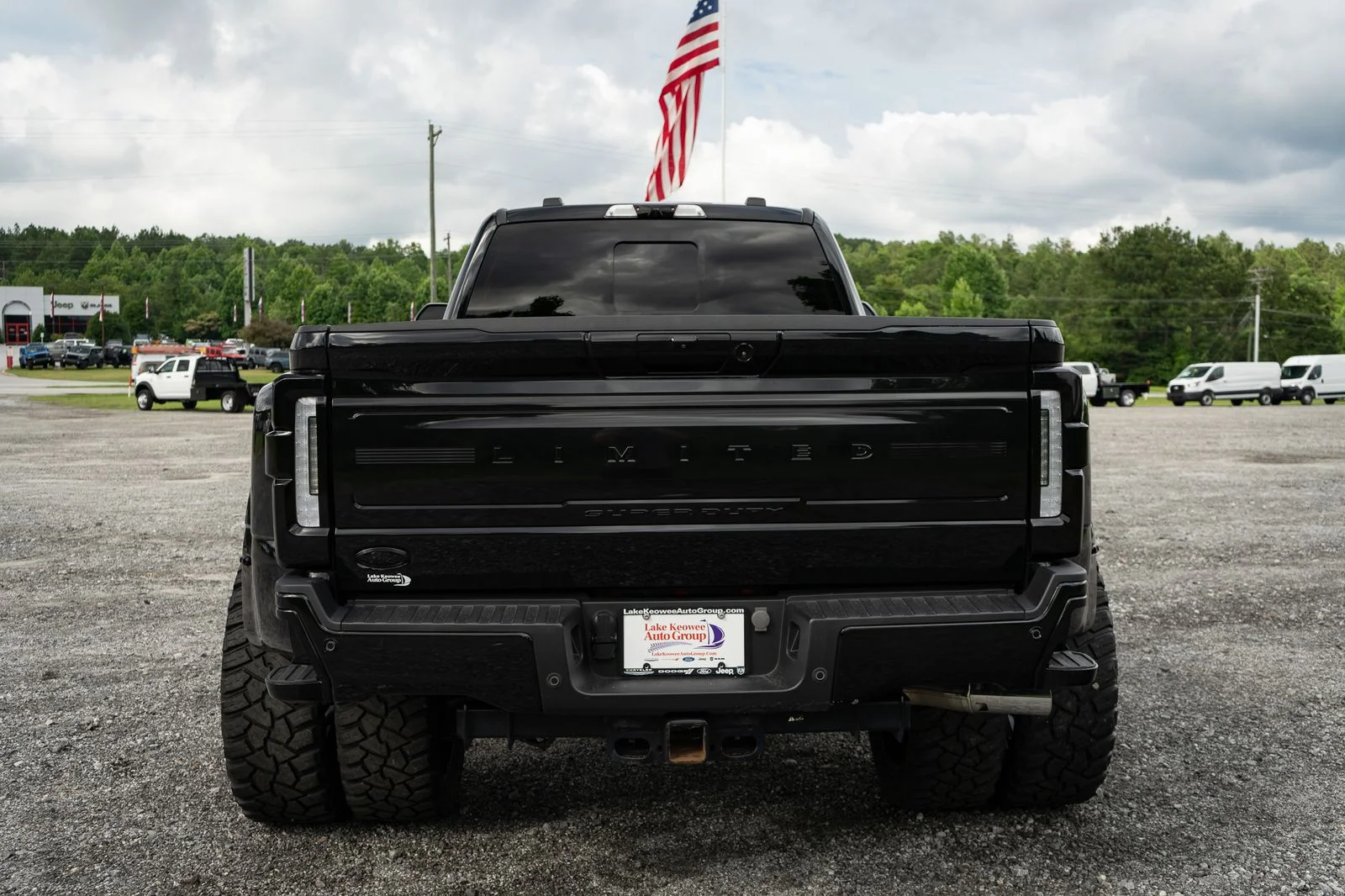 Used 2024 Black Ford Limited image 18