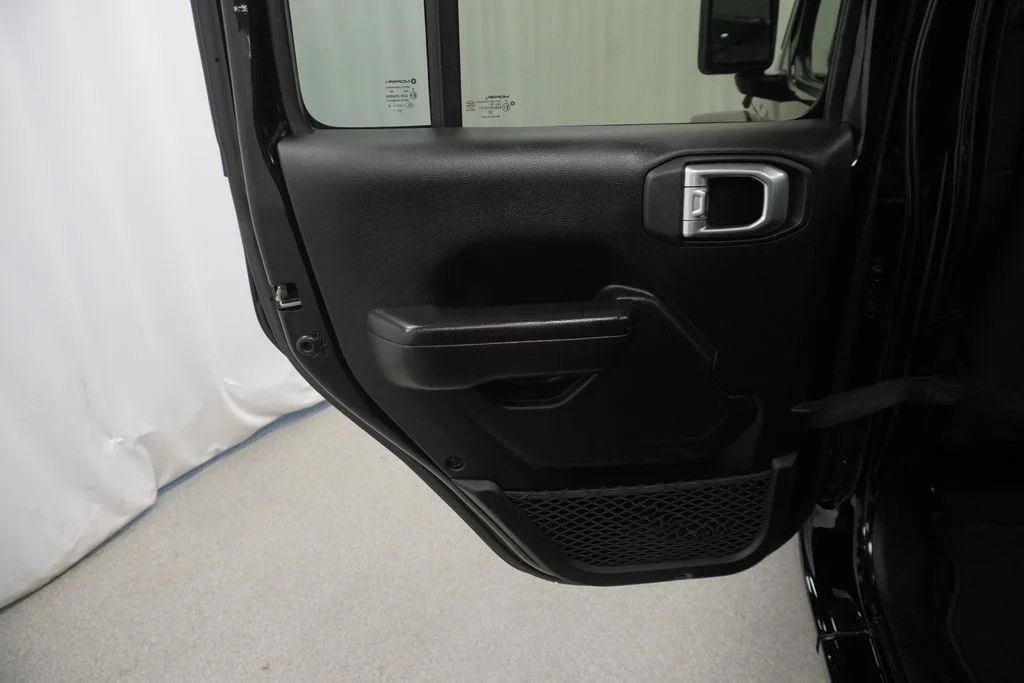 Used 2021 Black Jeep Unlimited Sport S image 43