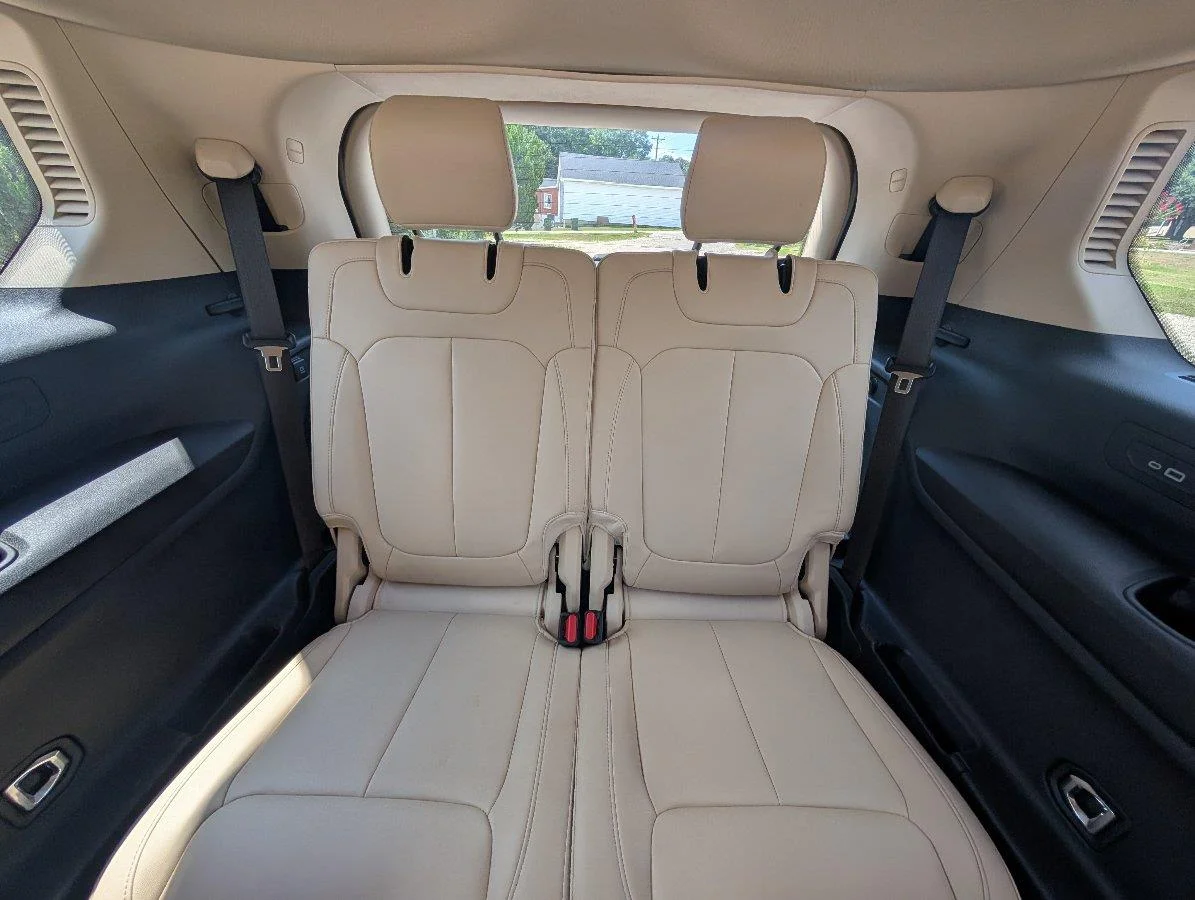 Used 2021 Bright White Clearcoat Jeep Limited image 35