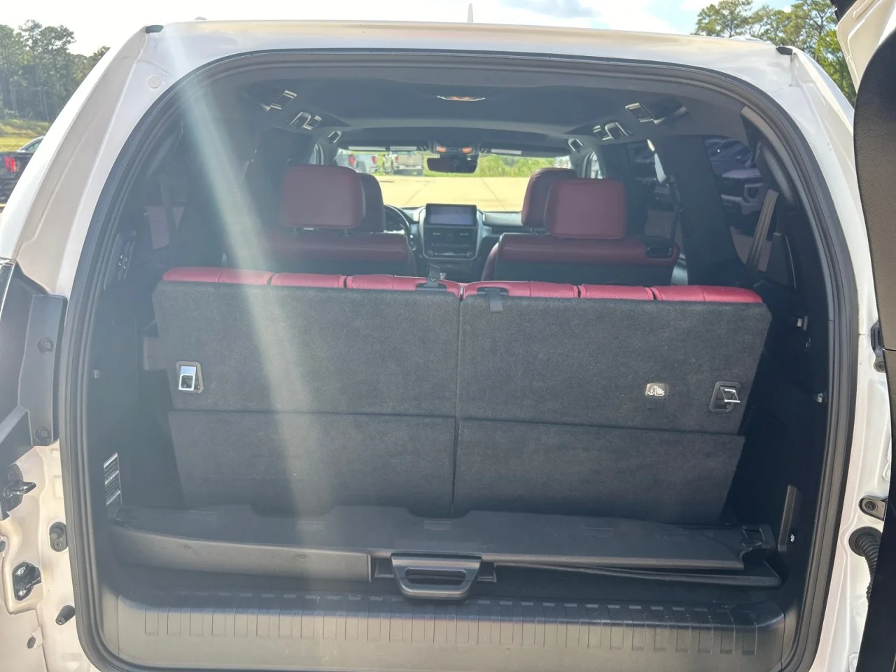Used 2023  Lexus GX 460 Luxury image 7