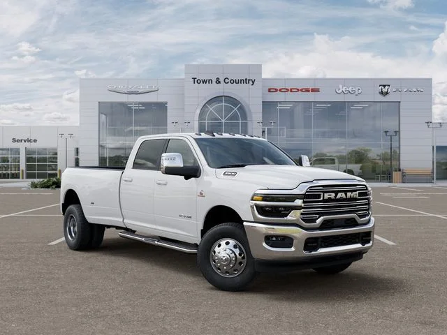 New 2026 Bright White Clear-Coat Exterior Paint RAM Laramie image 5