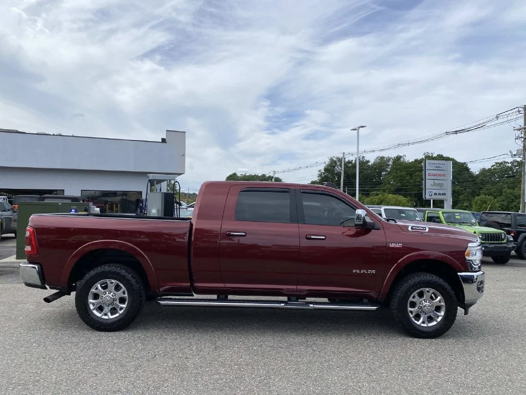 Used 2022 Red Ram Laramie image 2