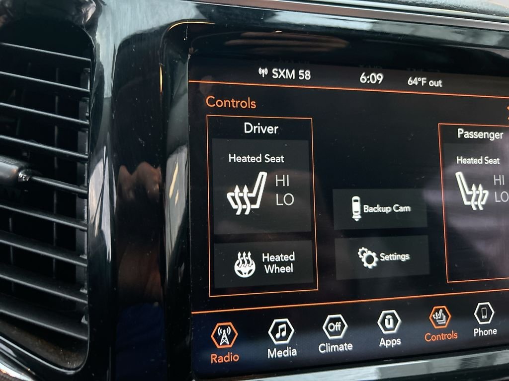 Used 2019 Red Jeep Limited image 30