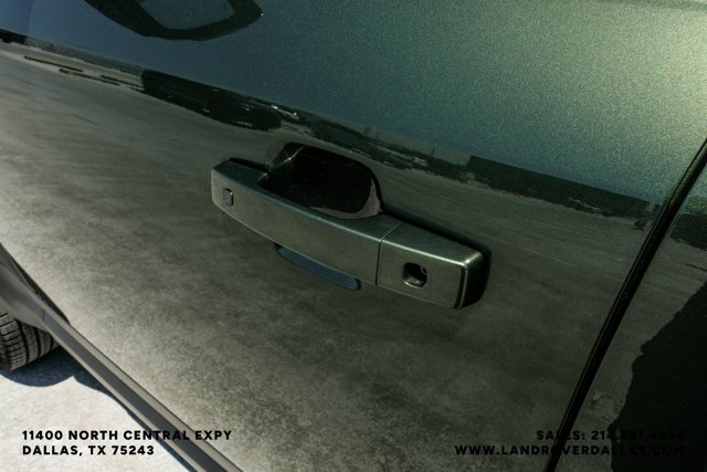 New 2026 Woolstone Green Metallic Land Rover S image 41