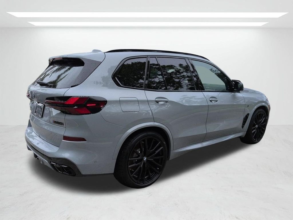 New 2026 Brooklyn Grey Metallic BMW M60i image 4
