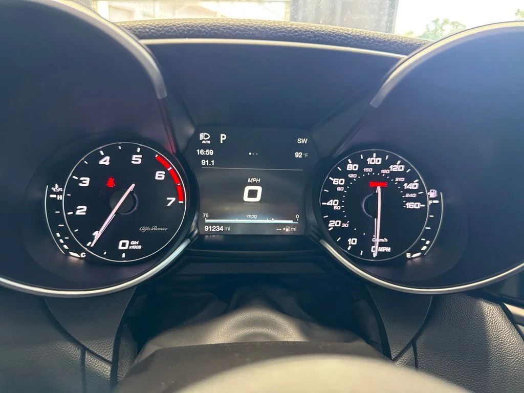 Used 2017 Red Alfa Romeo Base image 21