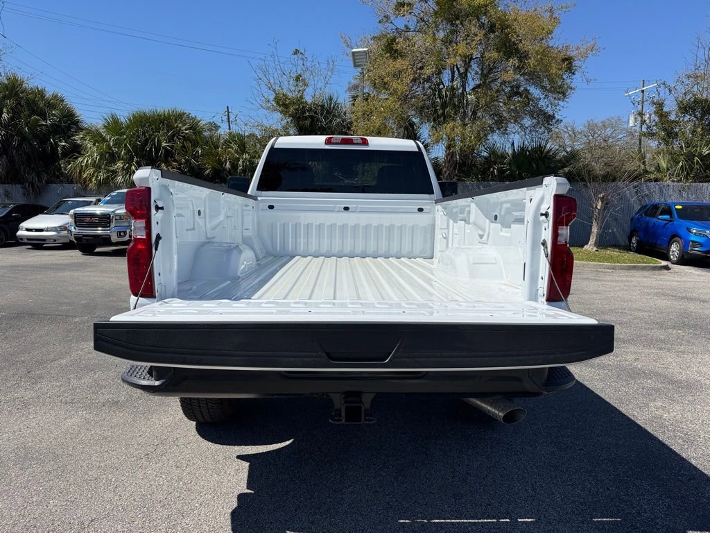 2025 Chevrolet Silverado 3500 HD Work Truck - Photo 11