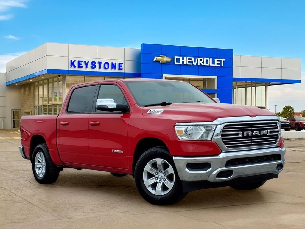 2024 RAM 1500 Laramie Crew Cab 5'7's photo