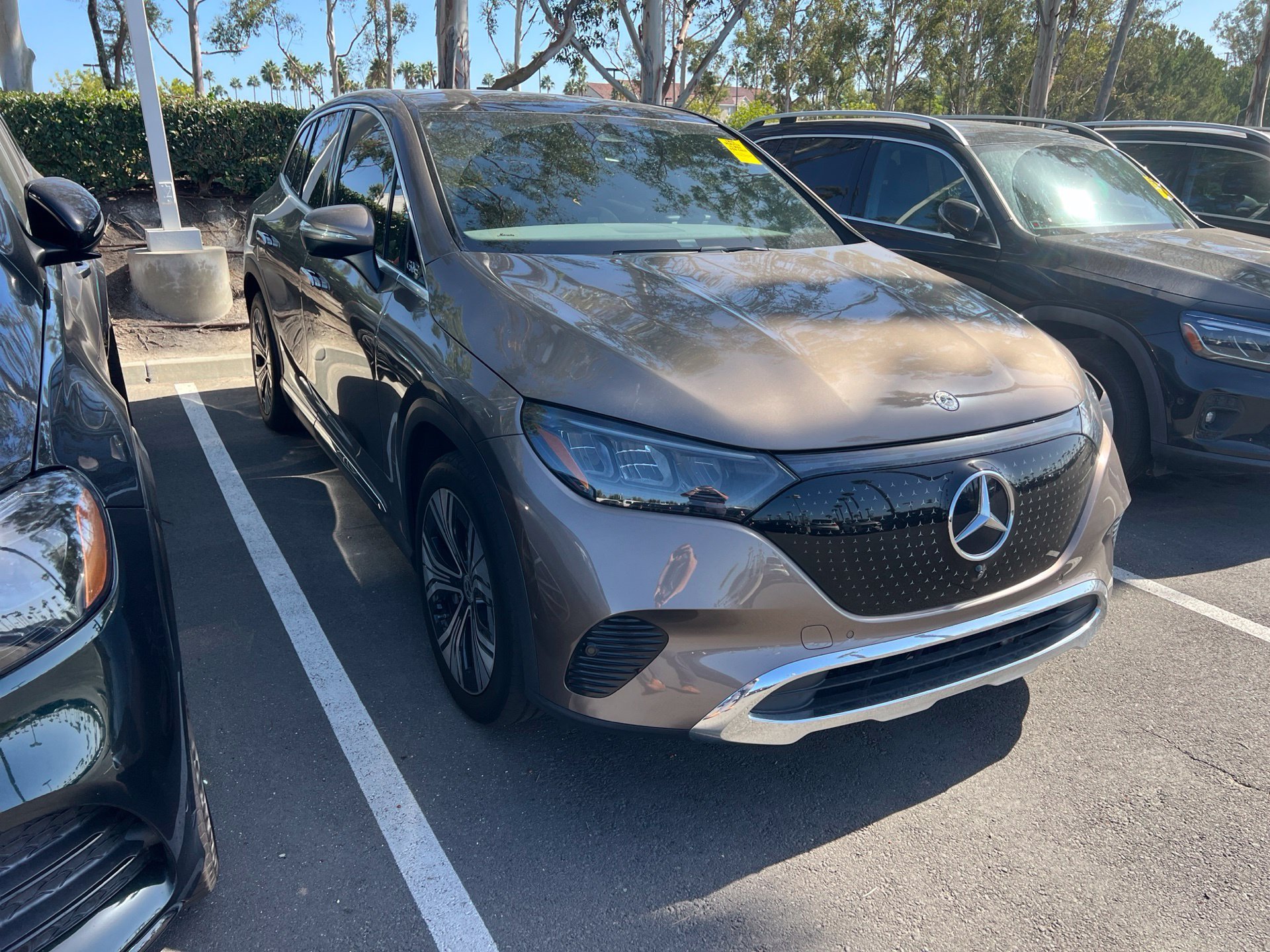 Certified Used 2024 Brown Mercedes-Benz 350+ SUV image 3