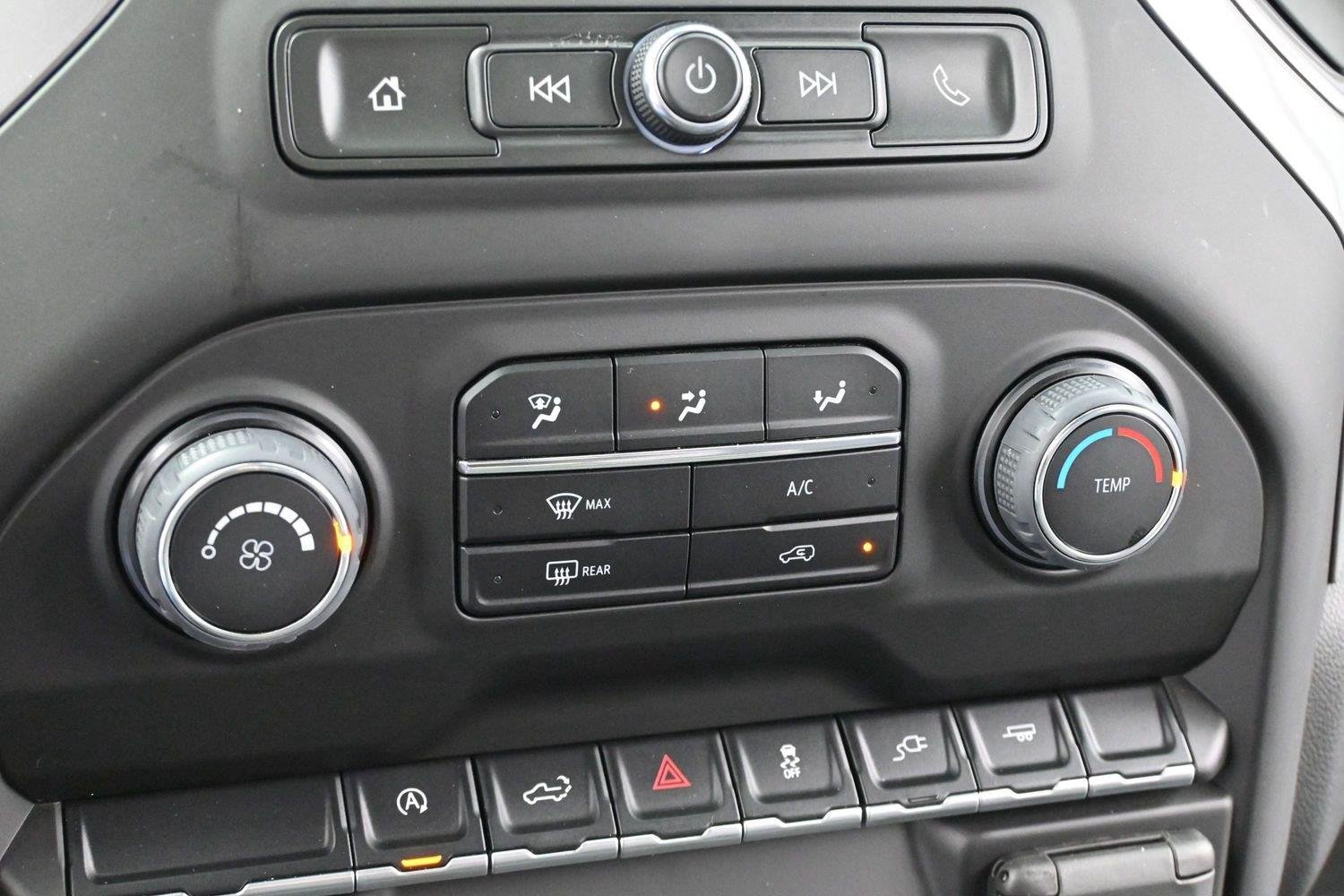 Used 2022 Summit White Chevrolet Custom image 22