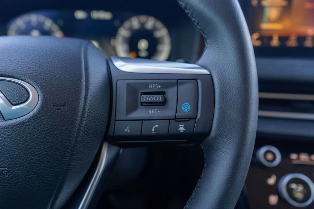 2025 INFINITI QX60 LUXE - Photo 11