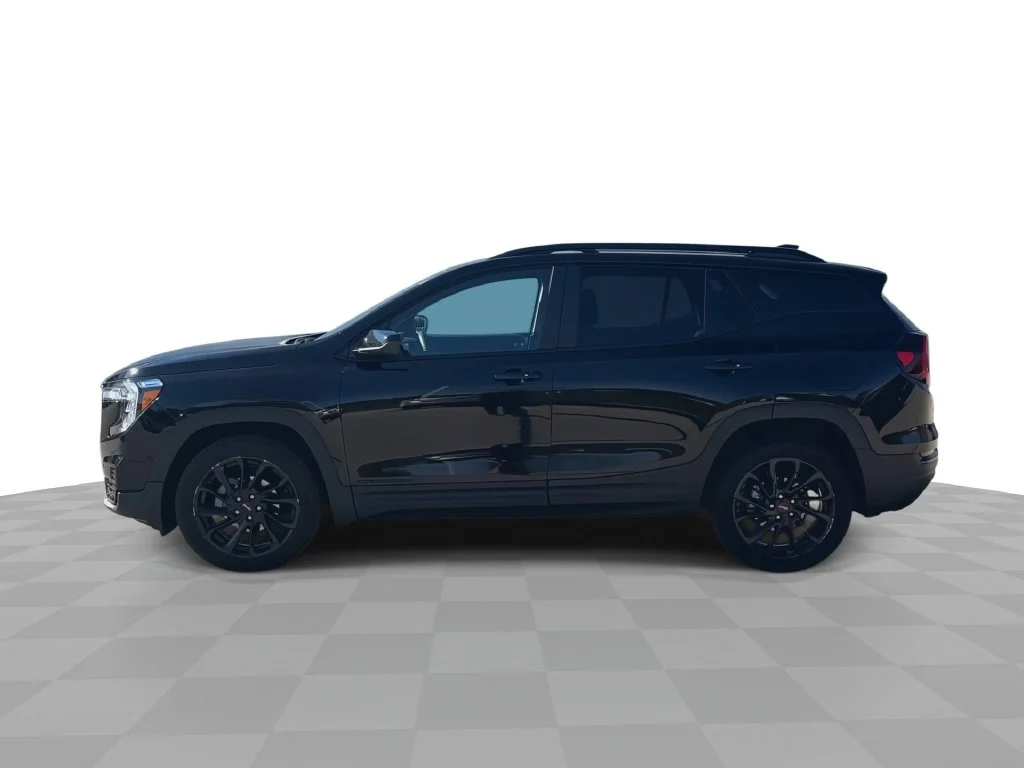 Used 2024 Black GMC SLE image 5
