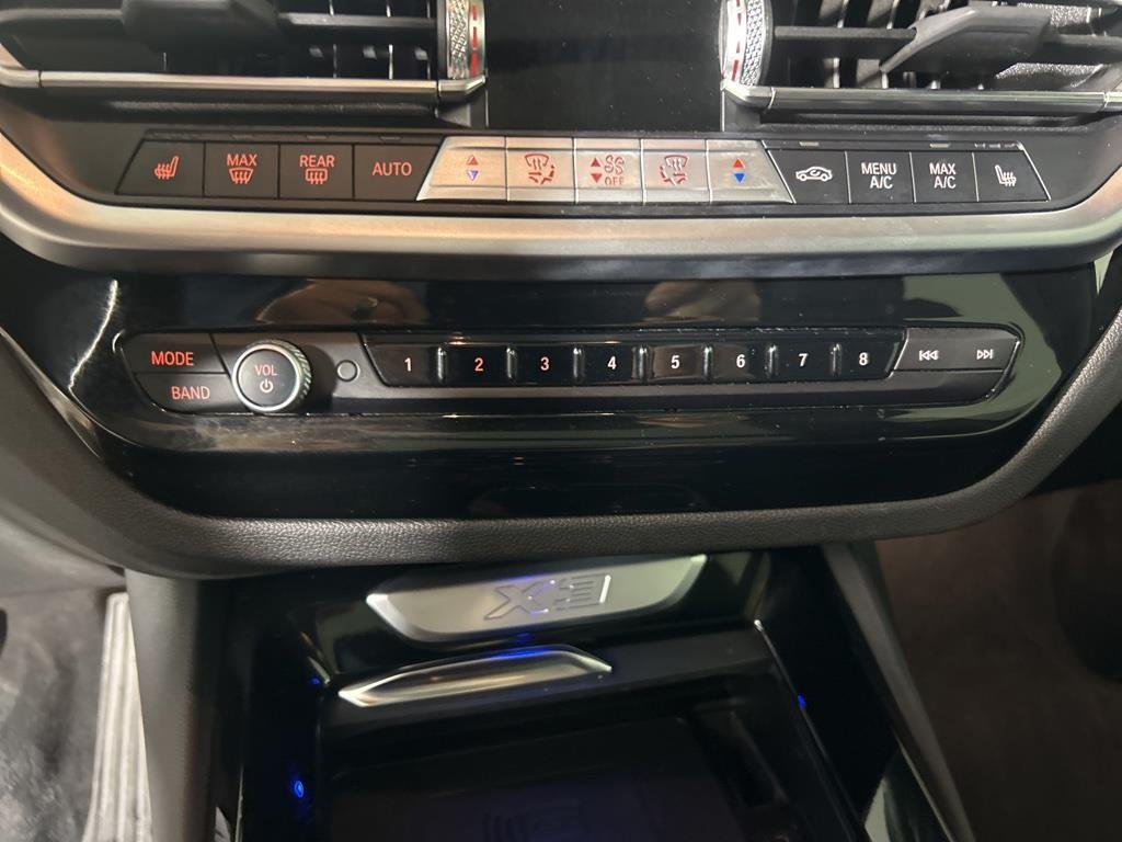 Used 2023 Aventurin Red Metallic BMW xDrive30i image 22