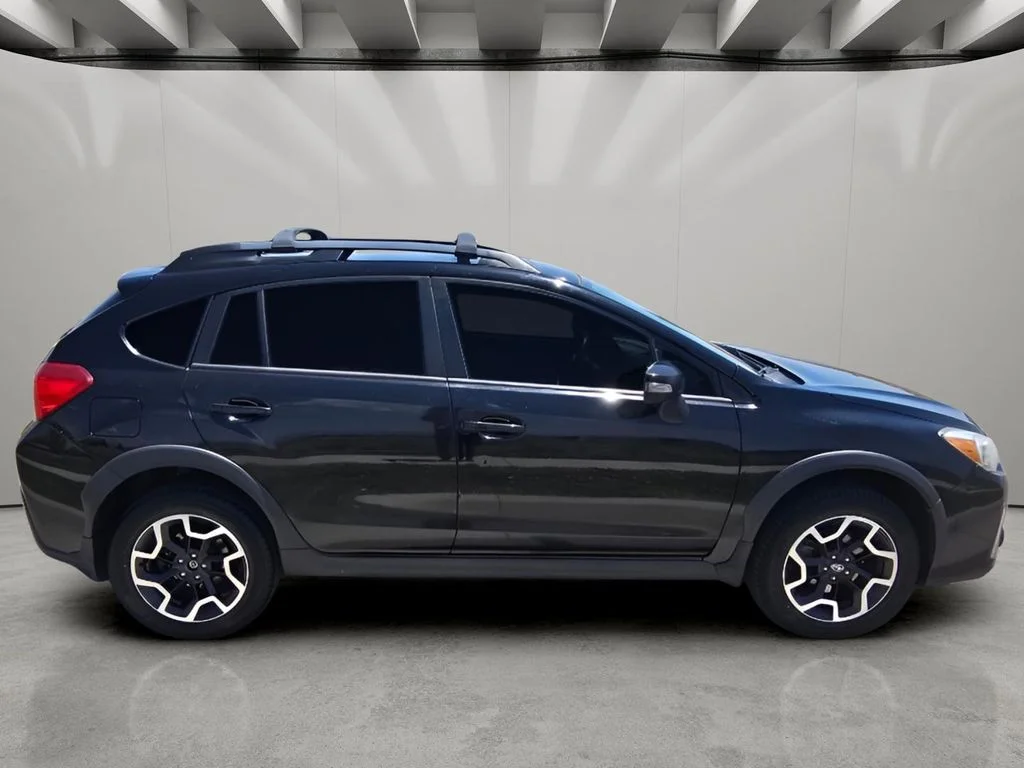 Used 2016 Crystal Black Silica Subaru Limited image 6