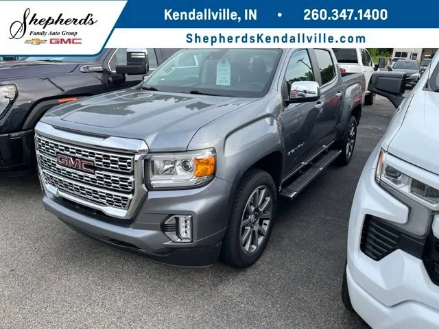 2022 GMC Canyon 4WD Denali Crew Cab Short Box's photo