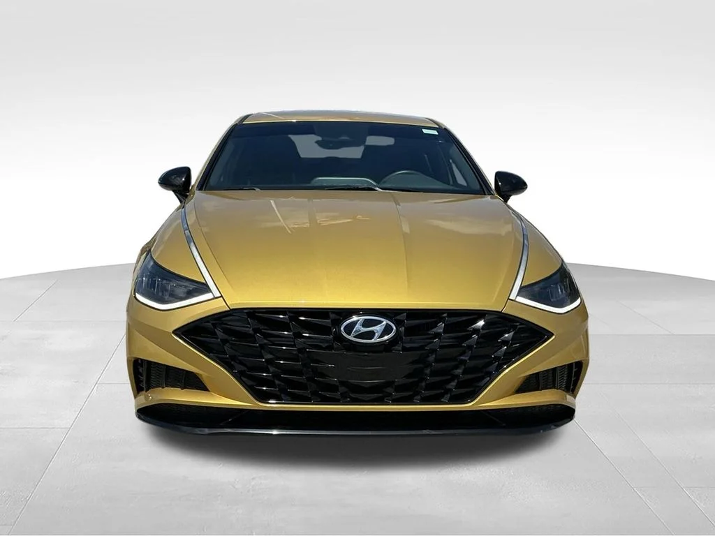 Used 2021 Yellow Hyundai SEL Plus image 16