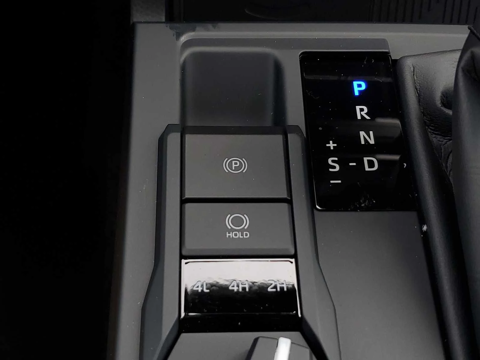 New 2026 Ice Cap Toyota SR5 image 27
