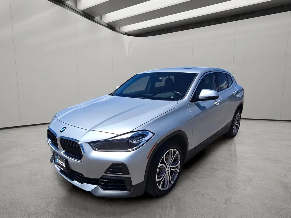 Used 2022 Glacier Silver Metallic BMW xDrive28i image 1
