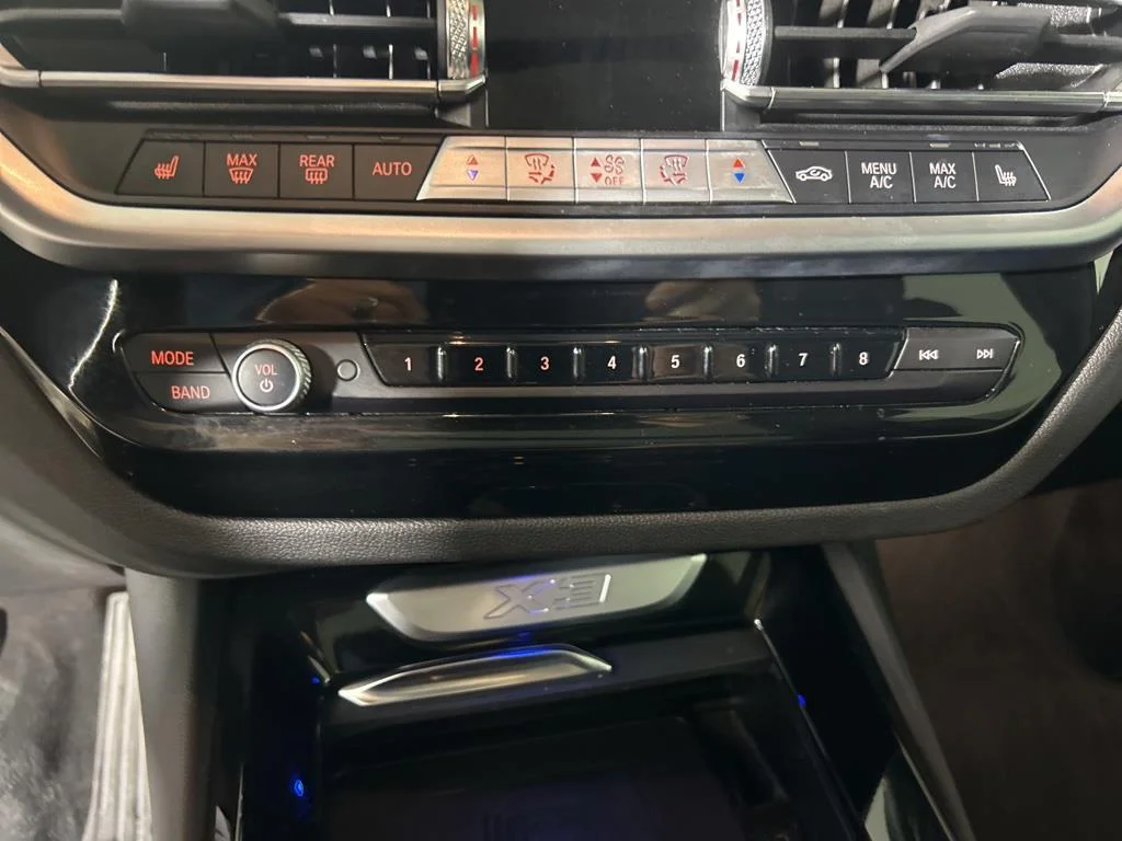 Used 2023 Aventurin Red Metallic BMW xDrive30i image 22