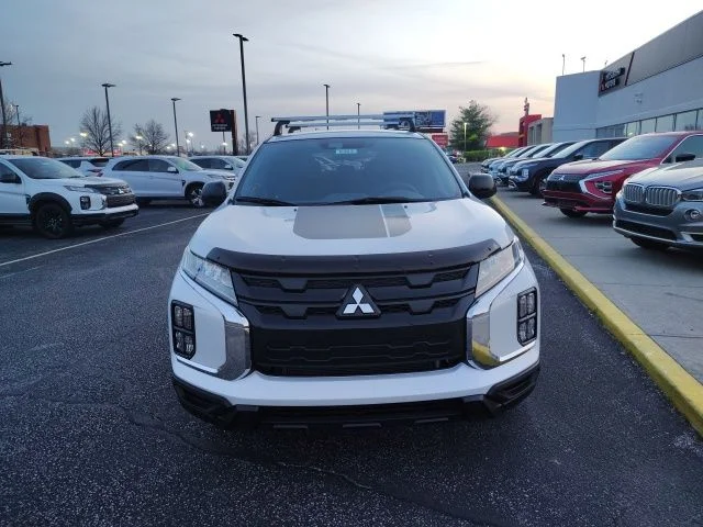 New 2026 White Mitsubishi  image 2