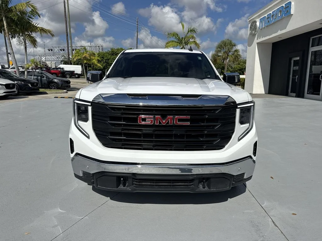 Used 2025 Summit White GMC Pro image 8