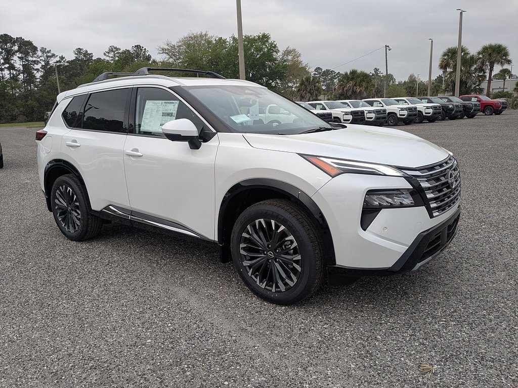 New 2026 Everest White Pearl TriCoat Nissan Platinum image 2