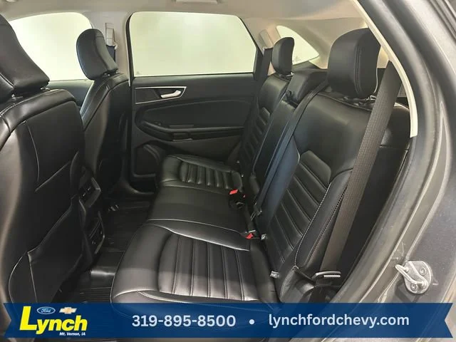 Used 2024 Gray Ford SEL image 19