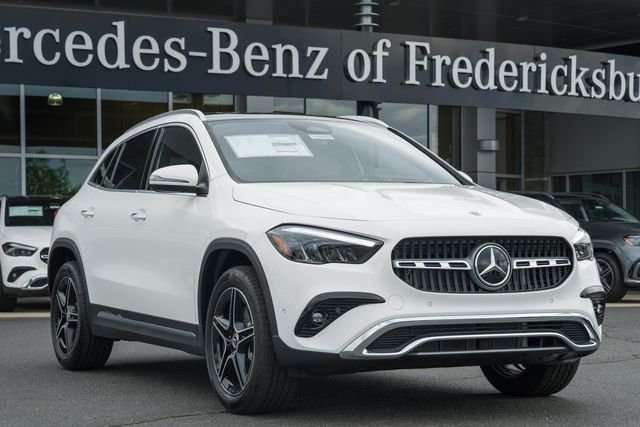 New 2026 Polar White Mercedes-Benz GLA 250 image 1