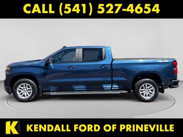 Used 2019 Blue Chevrolet RST image 2