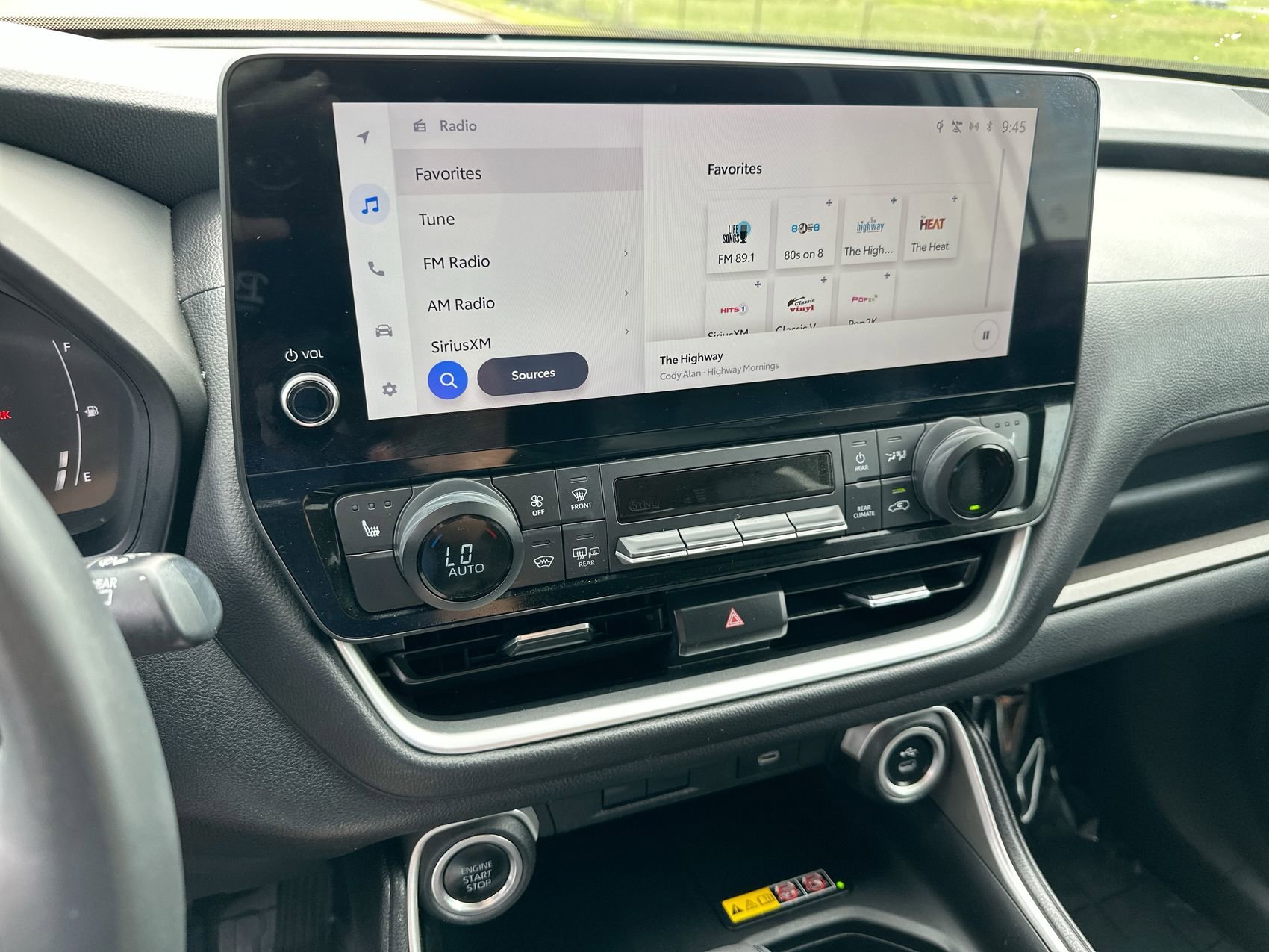 Used 2024 Wind Chill Pearl Toyota XLE image 16