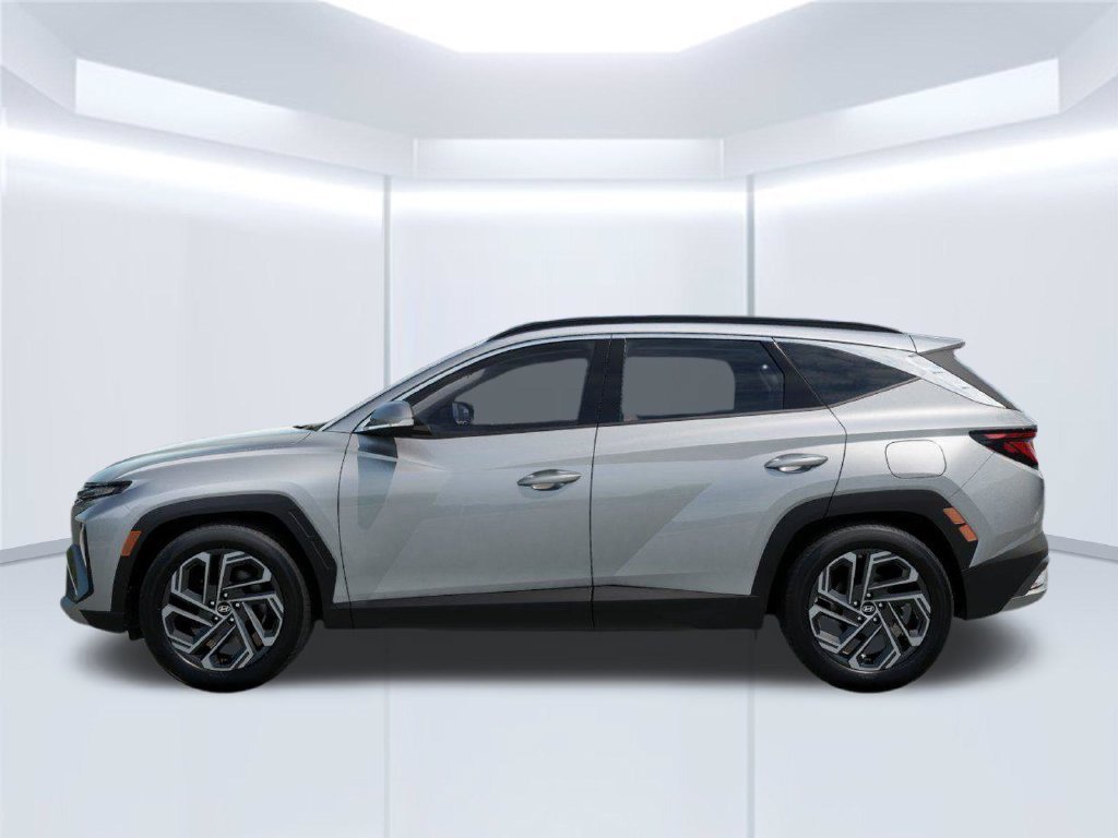 New 2026 Silver Hyundai SEL Plus image 3