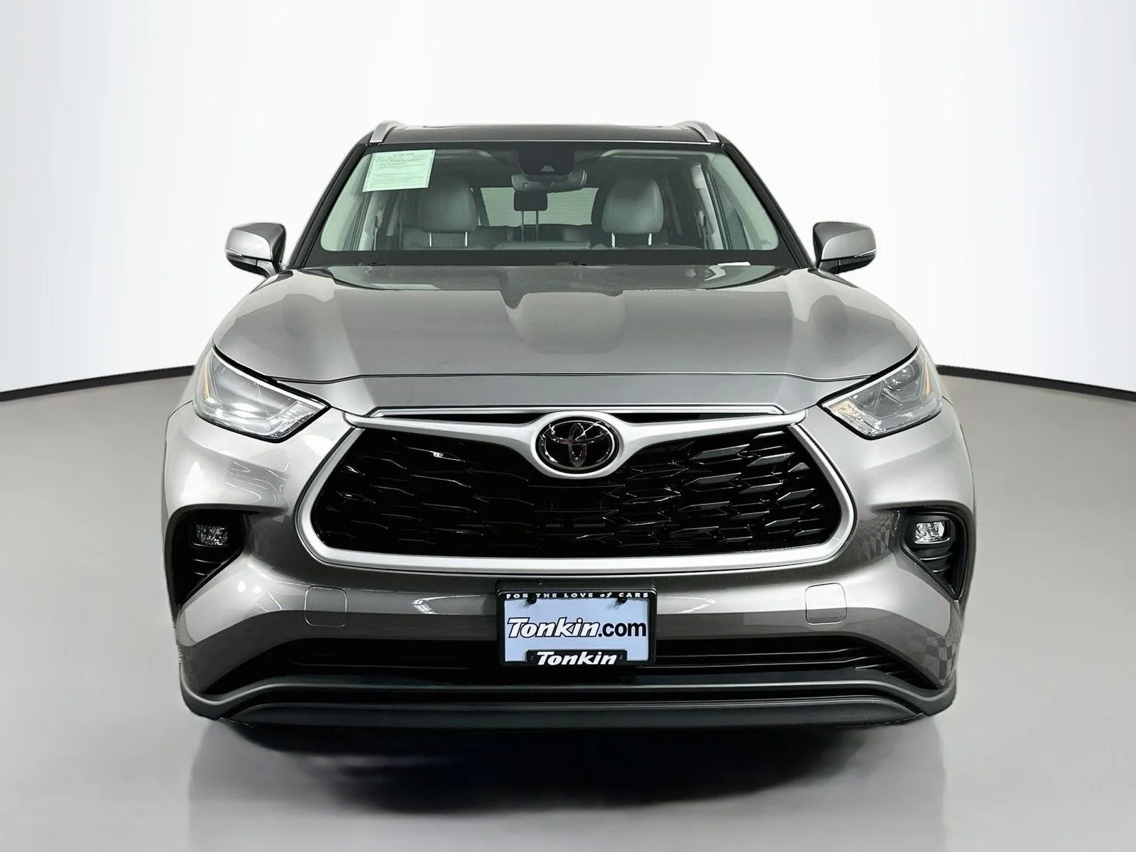 Certified Used 2026 Gray Toyota XLE image 24