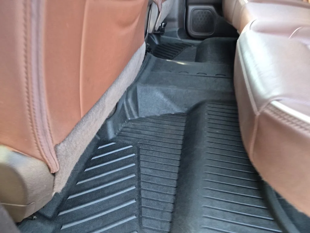 Used 2016 DEEP OCEAN BLUE METALLIC Chevrolet High Country image 33