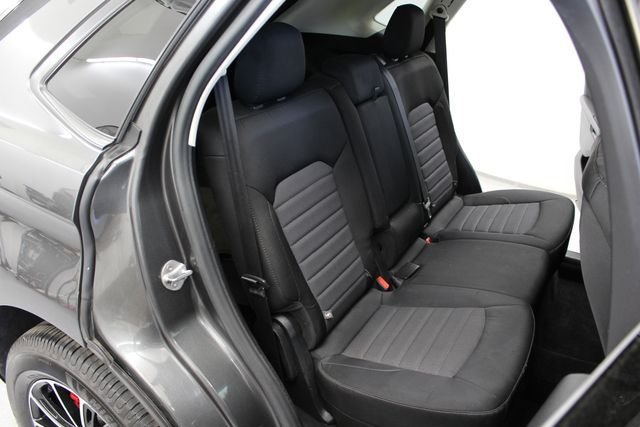 Used 2016 Magnetic Metallic Ford SE image 28