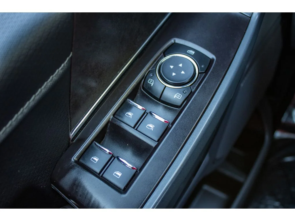 Used 2024 Oxford White Ford XLT image 34