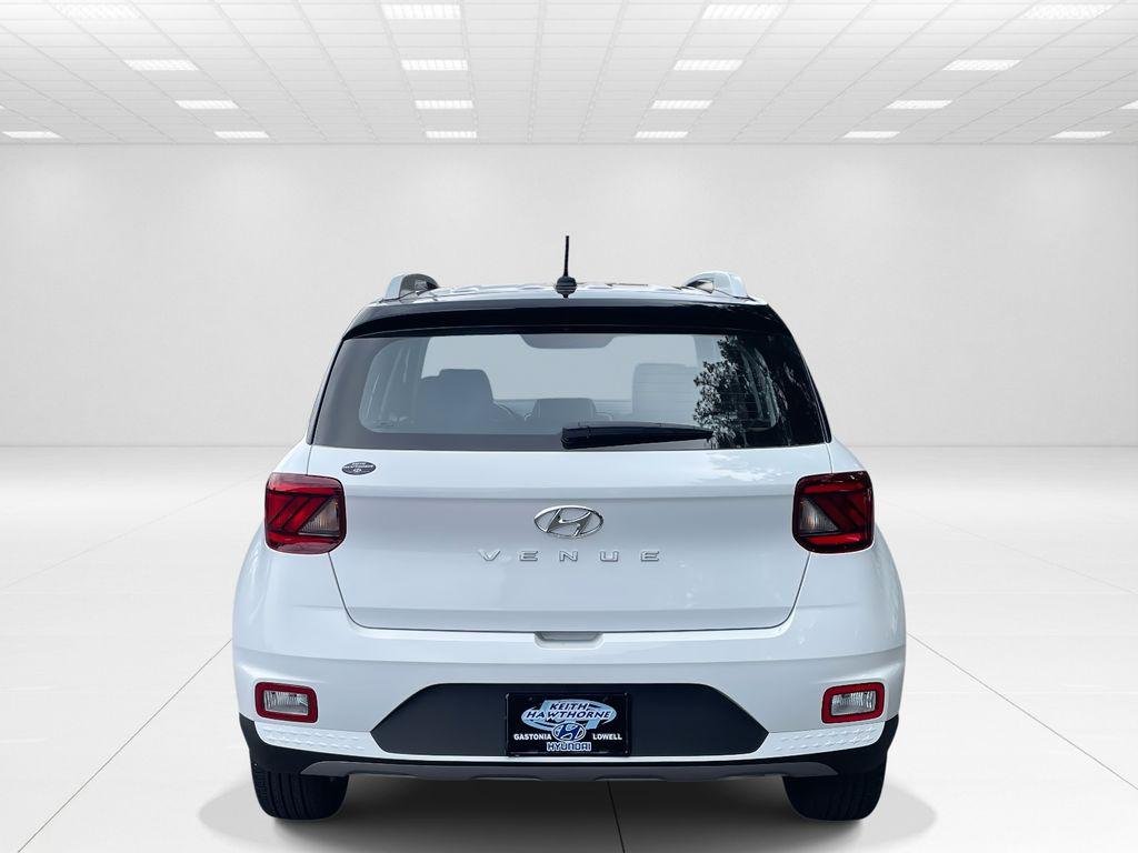 New 2026 White Hyundai SEL image 5