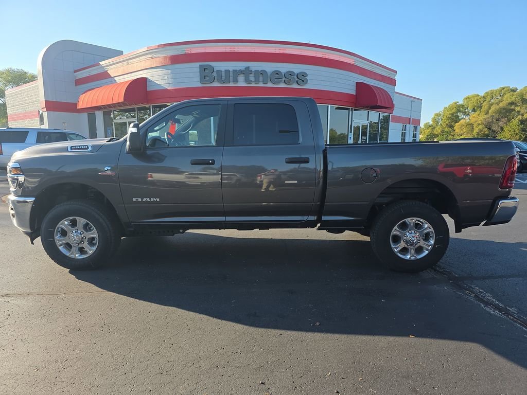 2025 RAM 2500 Big Horn - Photo 10