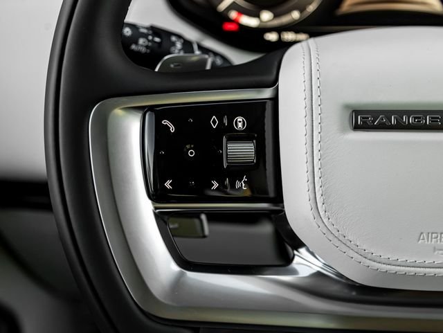 New 2026 Fuji White Land Rover SE image 20