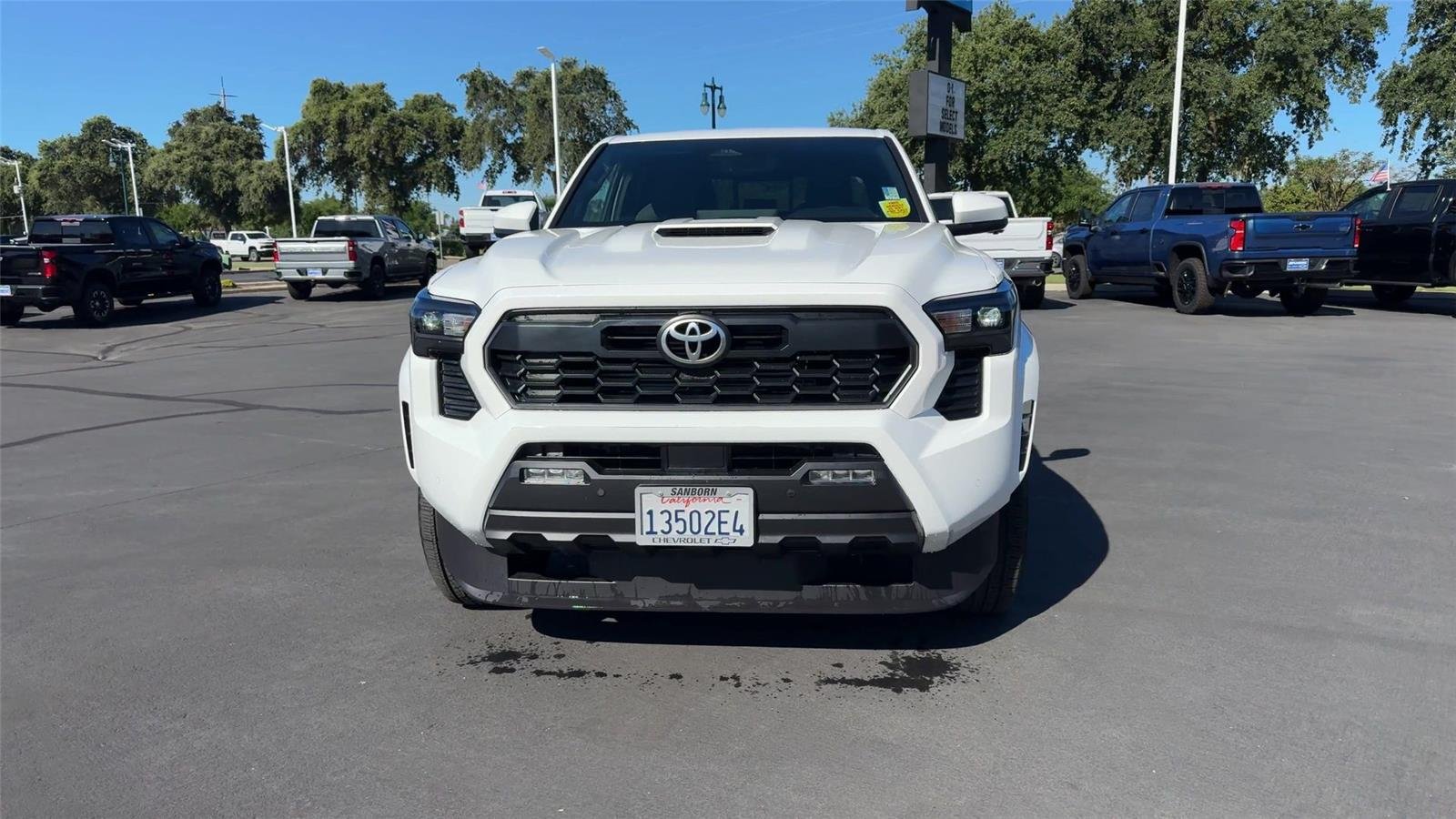 2024 Toyota Tacoma TRD Sport - Photo 6