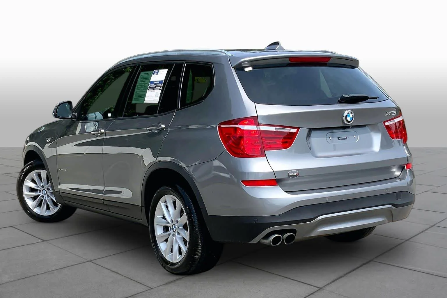 Used 2016 Space Gray Metallic BMW xDrive28i image 12
