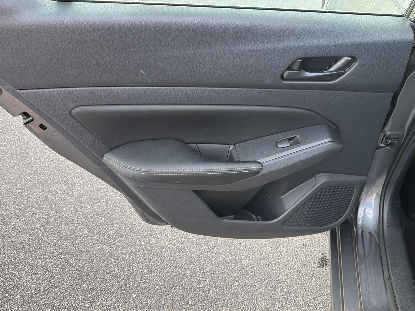 2025 Nissan Altima SV - Photo 17