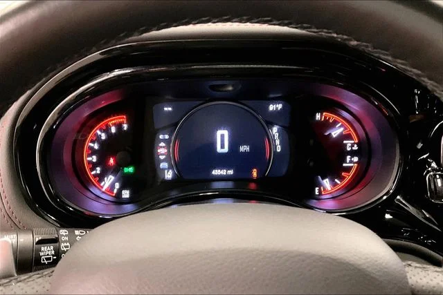 Used 2024 Vapor Gray Dodge R/T Premium image 29