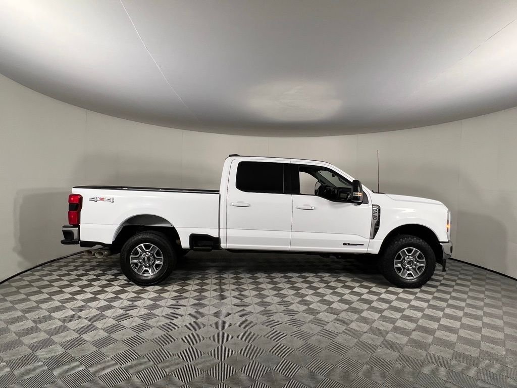 2024 Ford F-250 photo 2