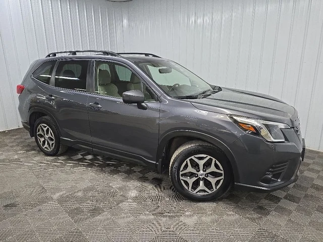 2024 Subaru Forester Premium