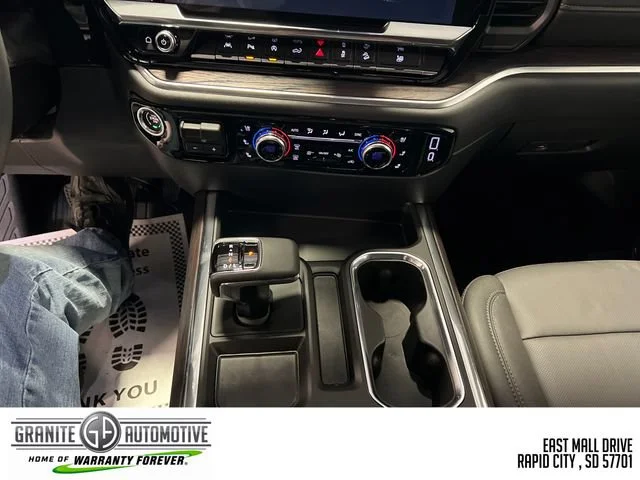 2026 GMC Sierra 1500 SLT - Photo 12